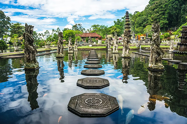 Wisata Karangasem Melejit, Ini Tempat Paling Hits