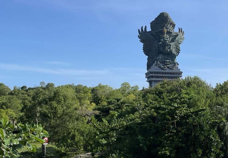 Thumbnail for Paket Tour Bali 2 Hari 1 Malam GWK
